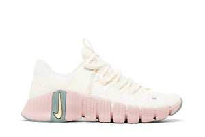 Nike Wmns Free Metcon 5 'Pale Ivory Ice Peach'