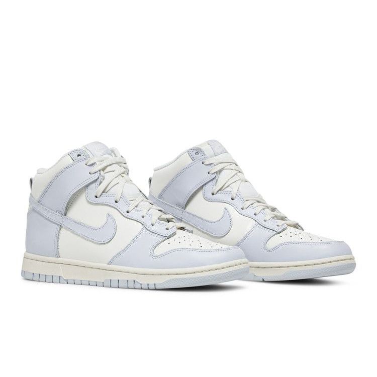 Nike Wmns Dunk High 'Football Grey'