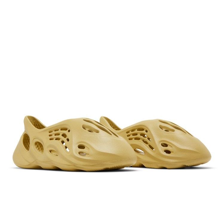 Adidas Yeezy Foam Runner 'Sulfur'