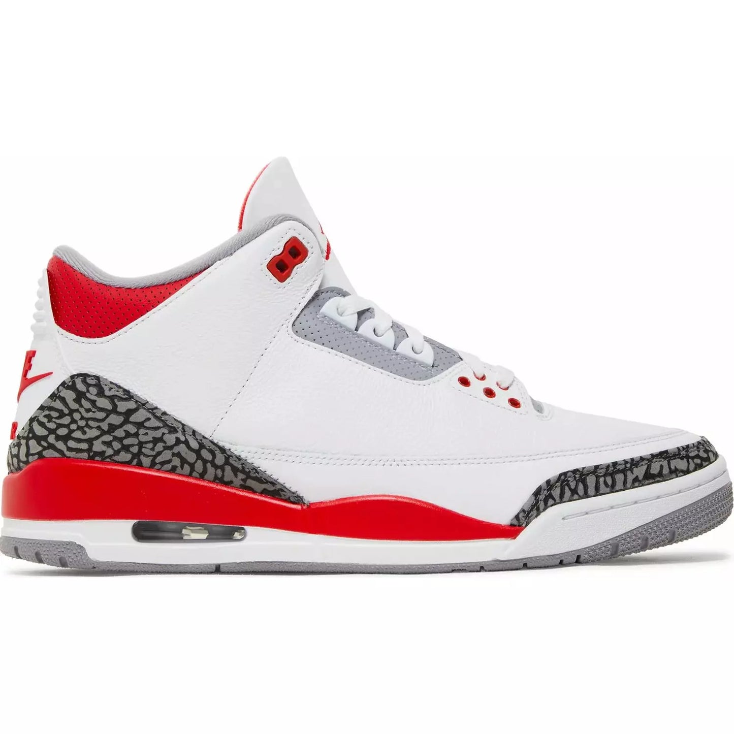 Air Jordan 3 Retro 'Fire Red' 2022