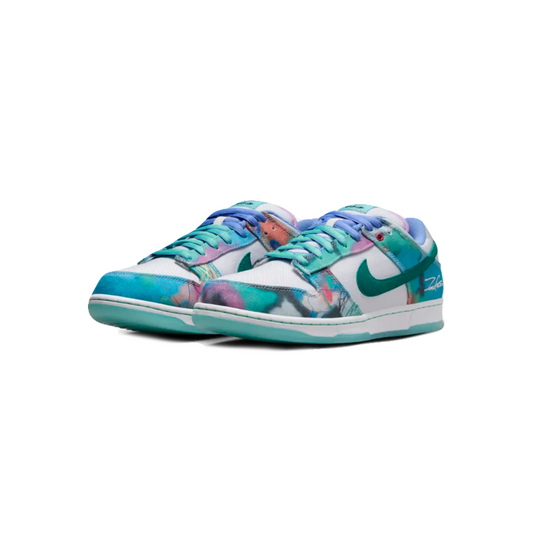 Nike SB Dunk Low x Futura Laboratories "Bleached Aqua"