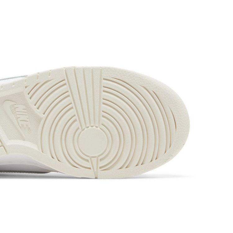 Nike Wmns Dunk Low 'White Sail'