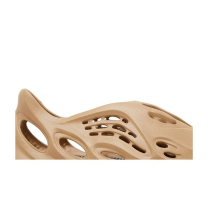 Adidas Yeezy Foam Runner 'Clay Taupe'