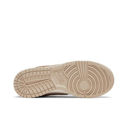 Nike Wmns Dunk Low SE 'Sandrift'