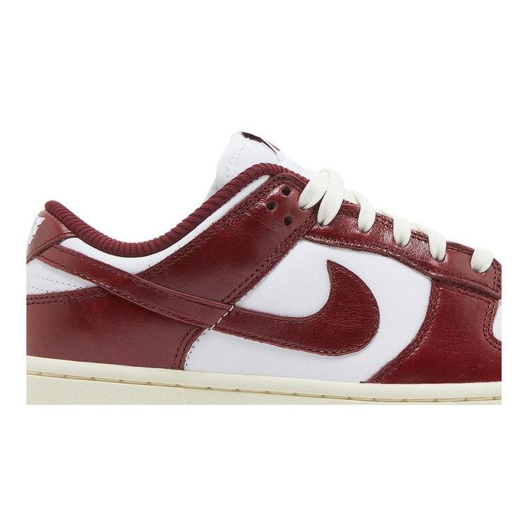 Nike Wmns Dunk Low Premium 'Vintage Red'