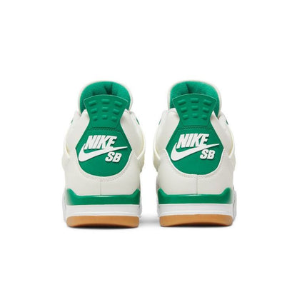 Nike SB x Air Jordan 4 Retro SP 'Pine Green'