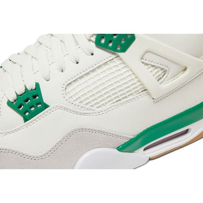 Nike SB x Air Jordan 4 Retro SP 'Pine Green'