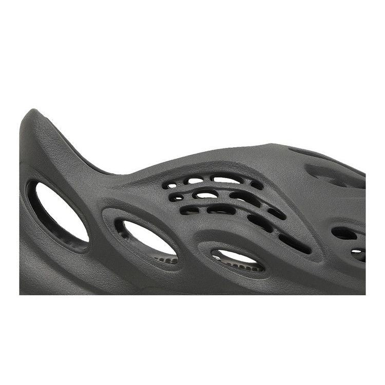 Adidas Yeezy Foam Runner 'Carbon'