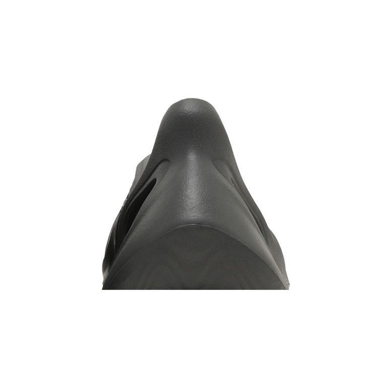 Adidas Yeezy Foam Runner 'Carbon'