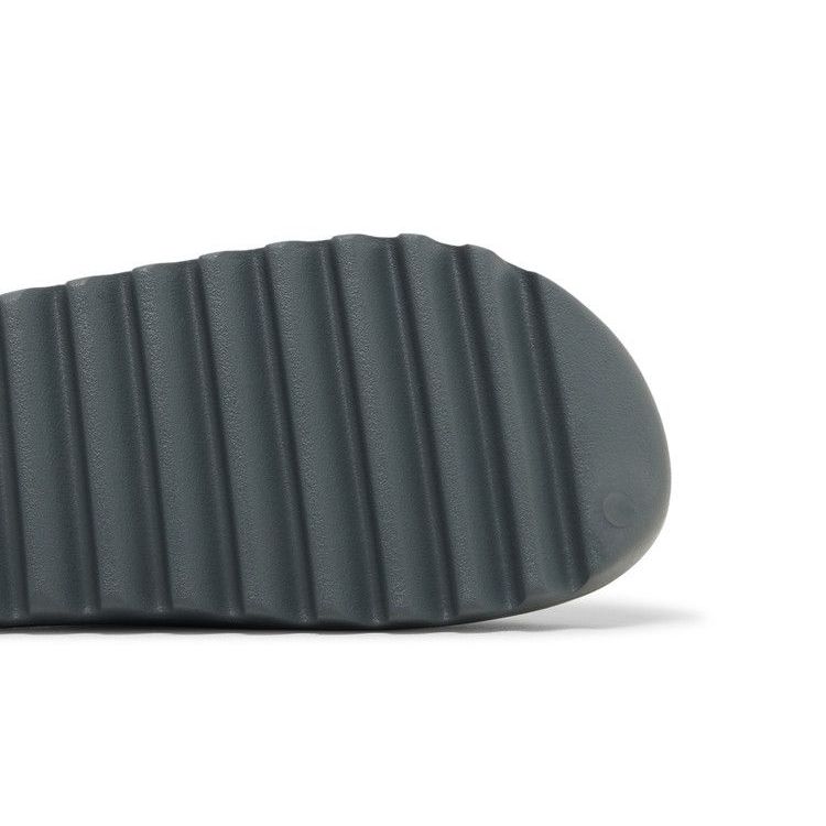 Adidas Yeezy Slides 'Slate Marine'