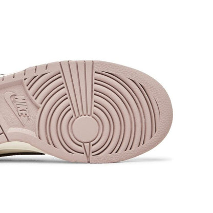 Nike Wmns Dunk Low 'Diffused Taupe'