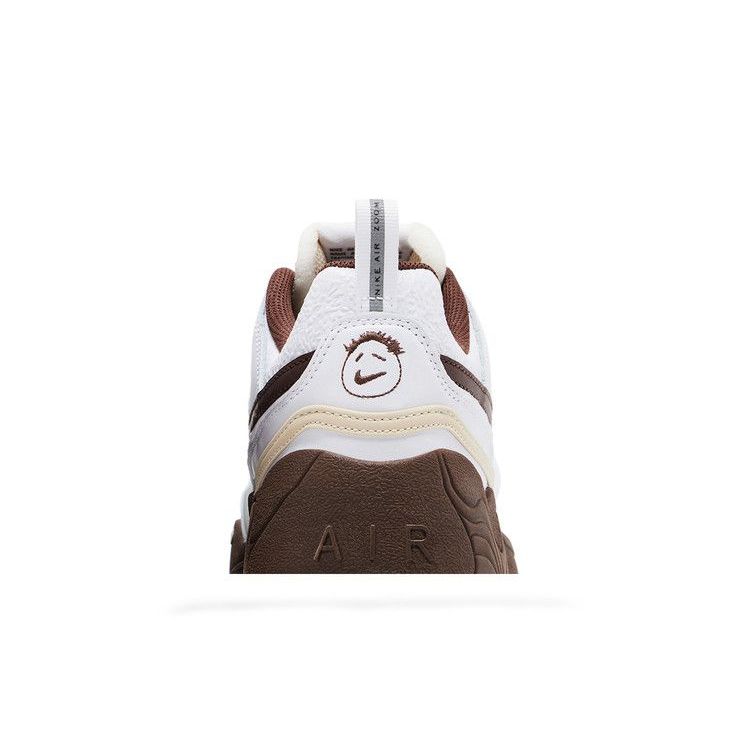 Travis Scott x Nike Zoom Field Jaxx 'Light Chocolate'