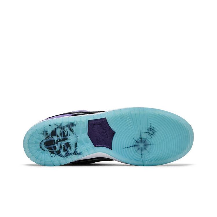 Hayley Wilson x Nike Dunk Low SB 'Court Purple'