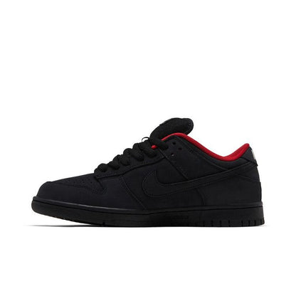 Supreme x Dunk Low SB 'Black'
