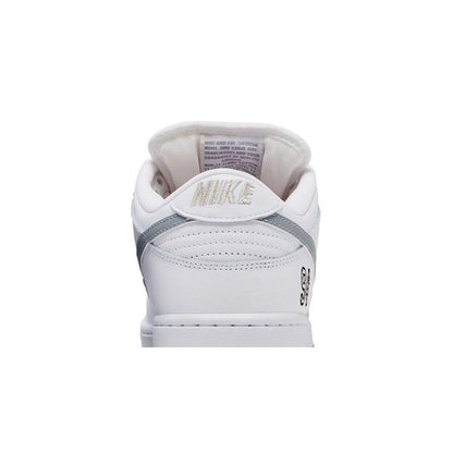 Supreme x Dunk Low SB 'White Metallic Silver'