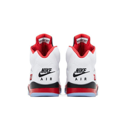 Air Jordan 5 Retro 'Fire Red' 2025