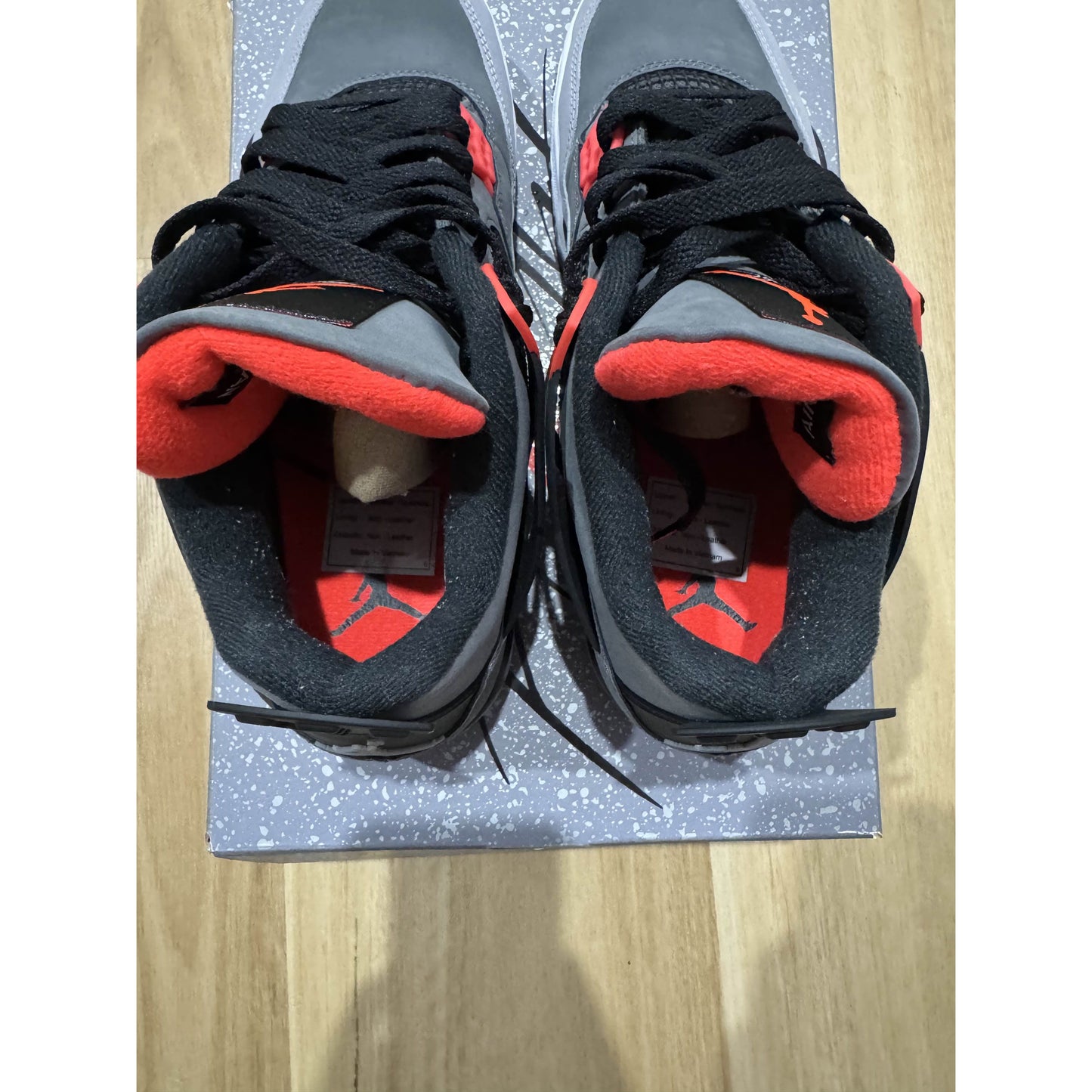 Jordan 4 Retro Infrared