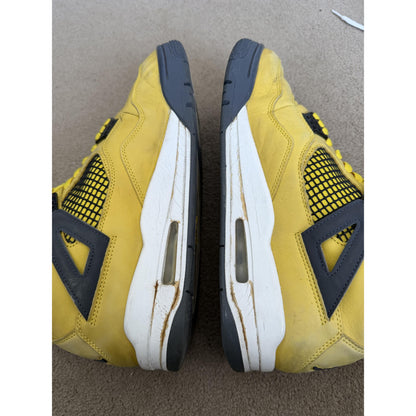 Jordan 4 Retro Lightning (2021)