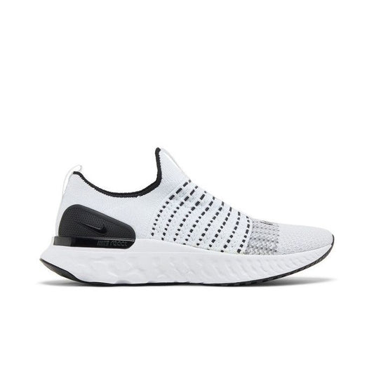 Nike React Phantom Run Flyknit 2 'Oreo'