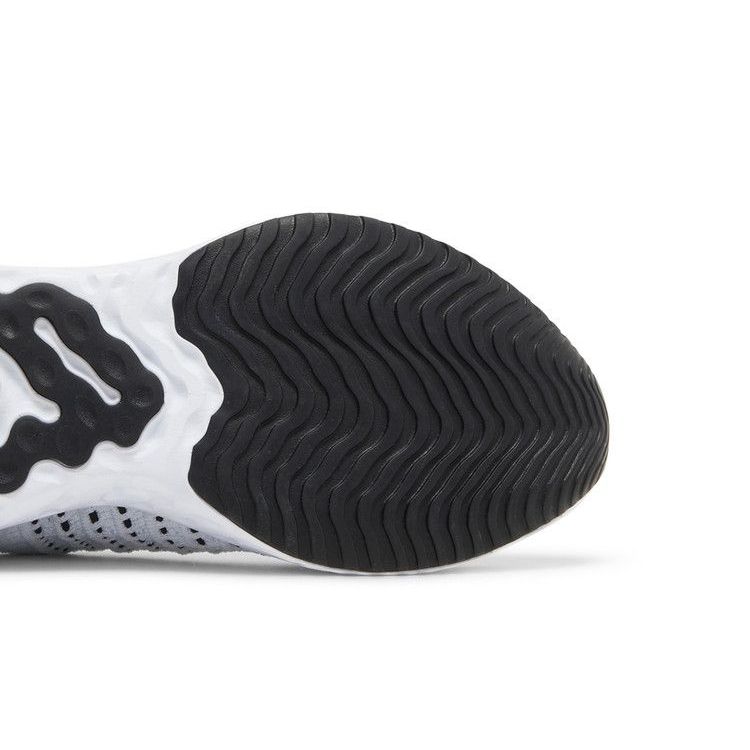 Nike React Phantom Run Flyknit 2 'Oreo'