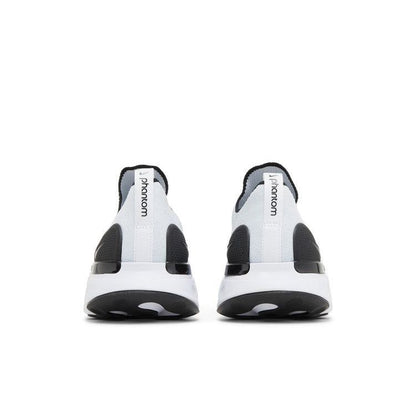 Nike React Phantom Run Flyknit 2 'Oreo'