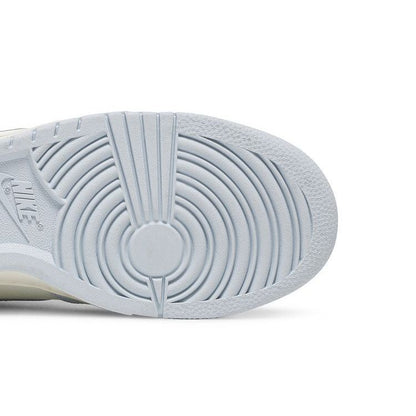 Nike Wmns Dunk High 'Football Grey'