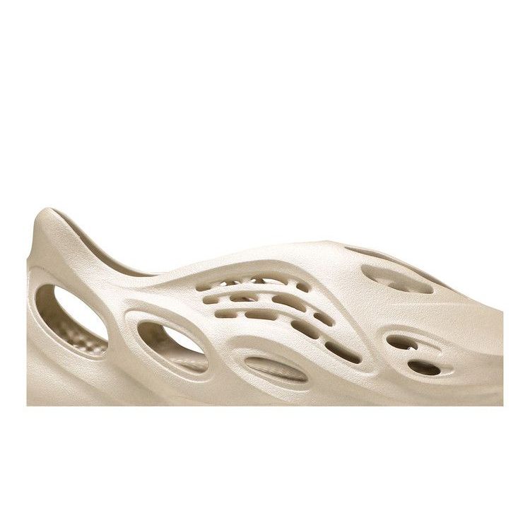 Adidas Yeezy Foam Runner 'Sand'