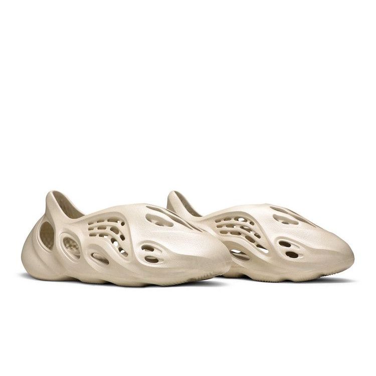 Adidas Yeezy Foam Runner 'Sand'