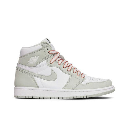 Wmns Air Jordan 1 Retro High OG 'Seafoam'