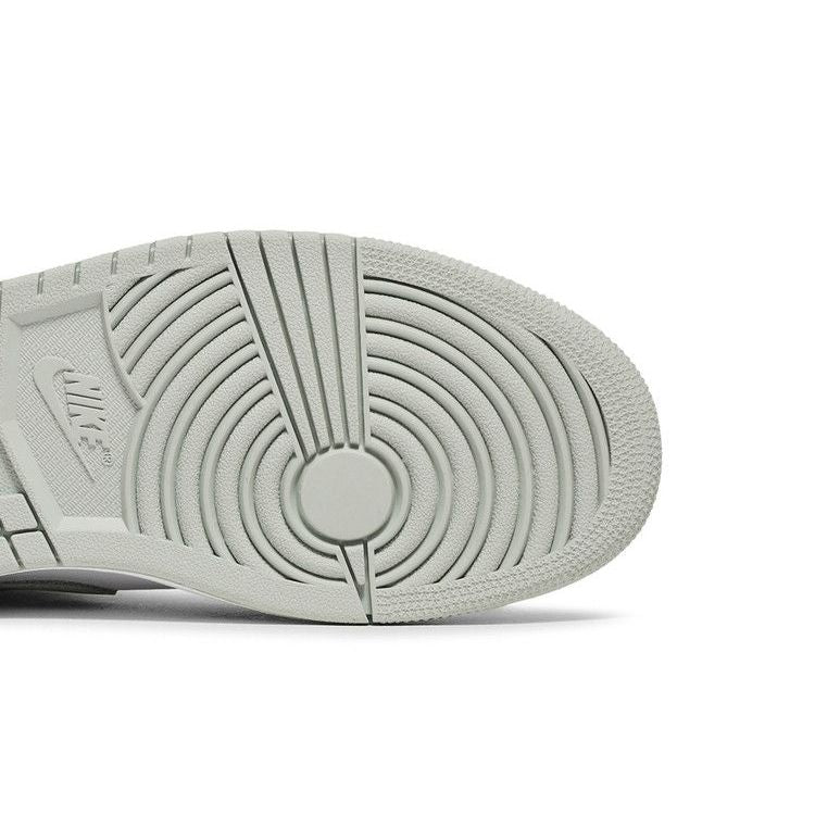 Wmns Air Jordan 1 Retro High OG 'Seafoam'