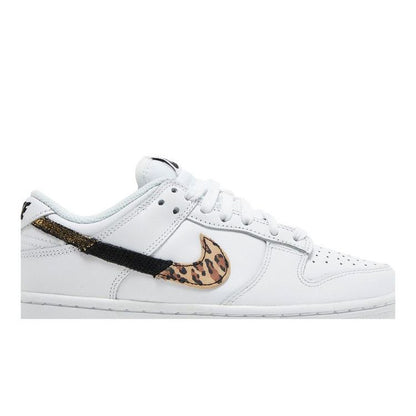 Nike Wmns Dunk Low SE 'Primal White'