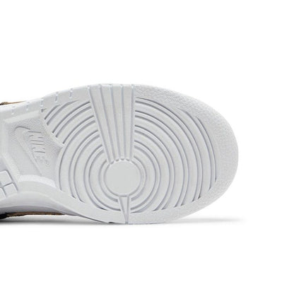 Nike Wmns Dunk Low SE 'Primal White'
