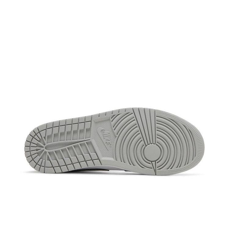 Air Jordan 1 Mid 'Light Smoke Grey'