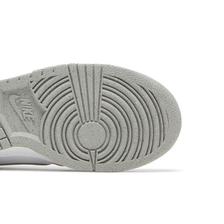 Nike Wmns Dunk Low Next Nature 'Light Orewood Brown'