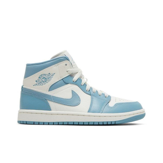Wmns Air Jordan 1 Mid 'University Blue'
