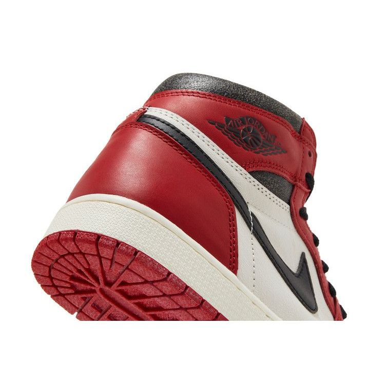 Air Jordan 1 Retro High OG 'Chicago Lost & Found'