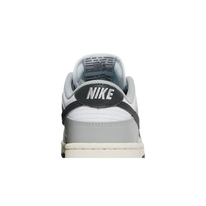 Nike Wmns Dunk Low 'Light Smoke Grey'