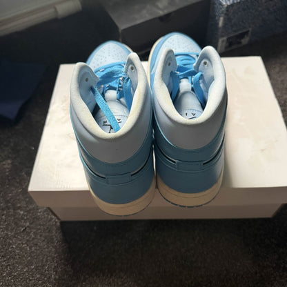 Jordan 1 Mid SE Ice Blue Womans