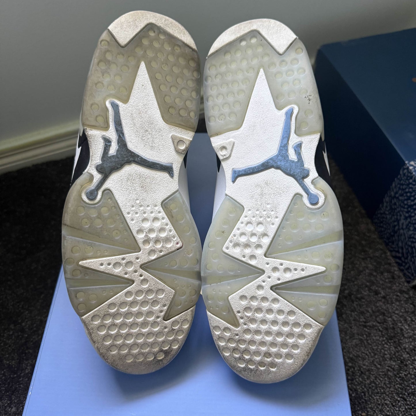 Jordan 6 Retro UNC White