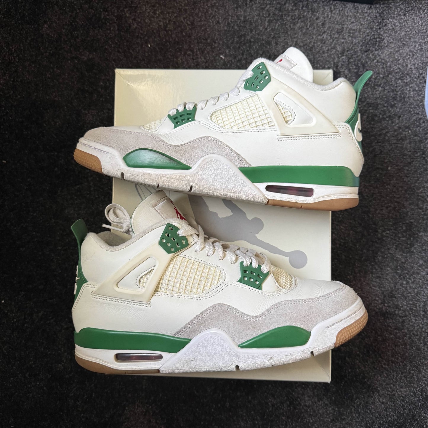 Jordan 4 Retro SB Pine Green