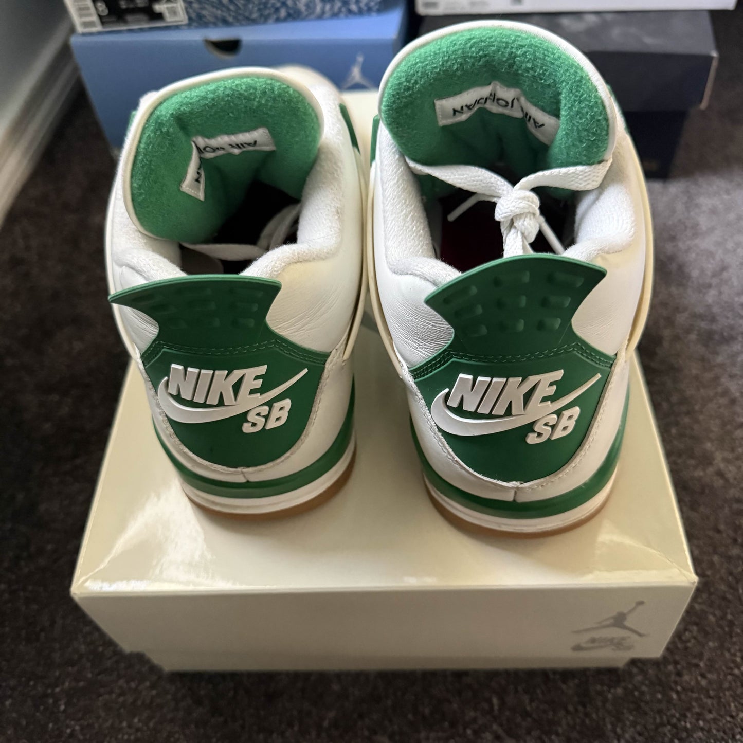 Jordan 4 Retro SB Pine Green