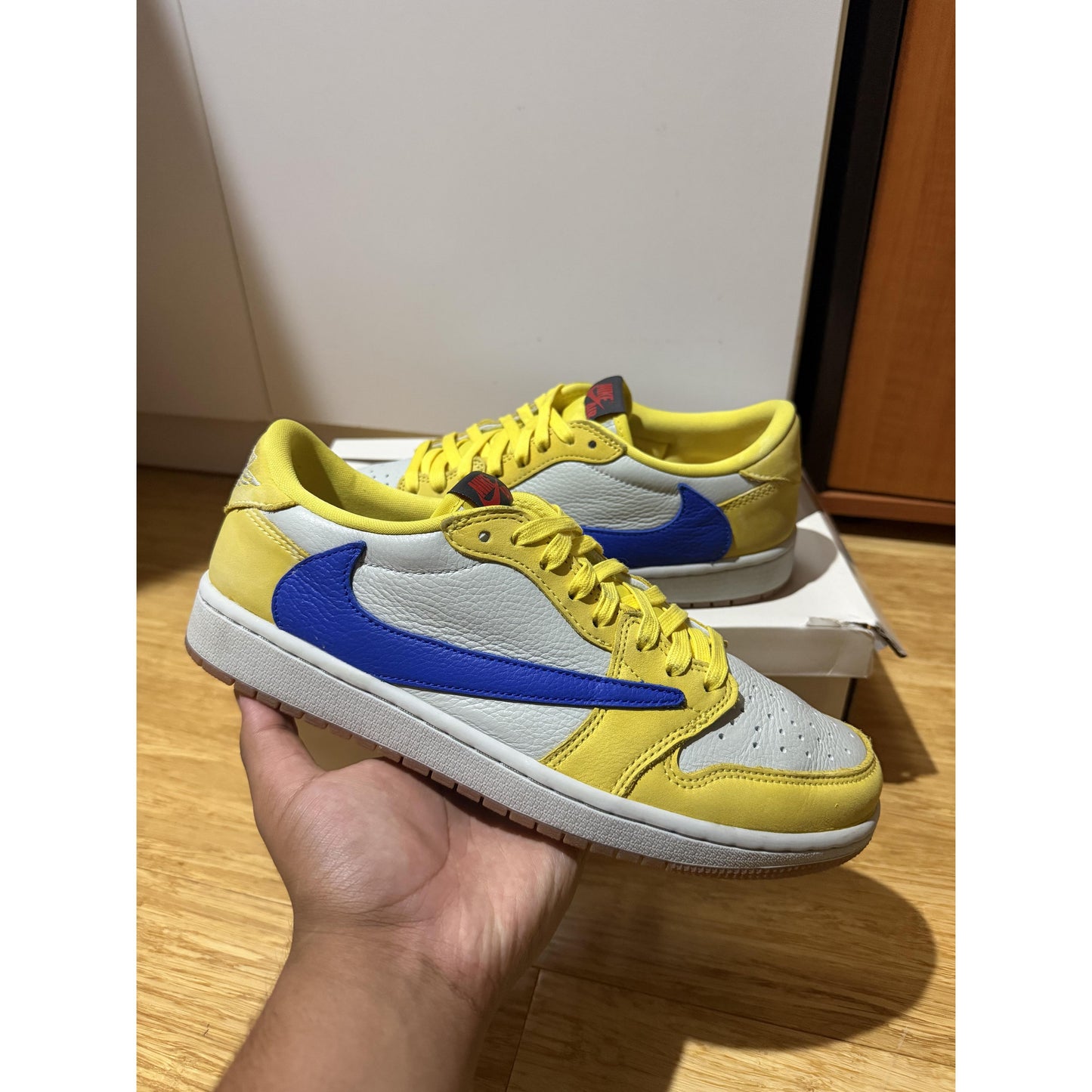 Travis Scott Jordan 1 Low Canary