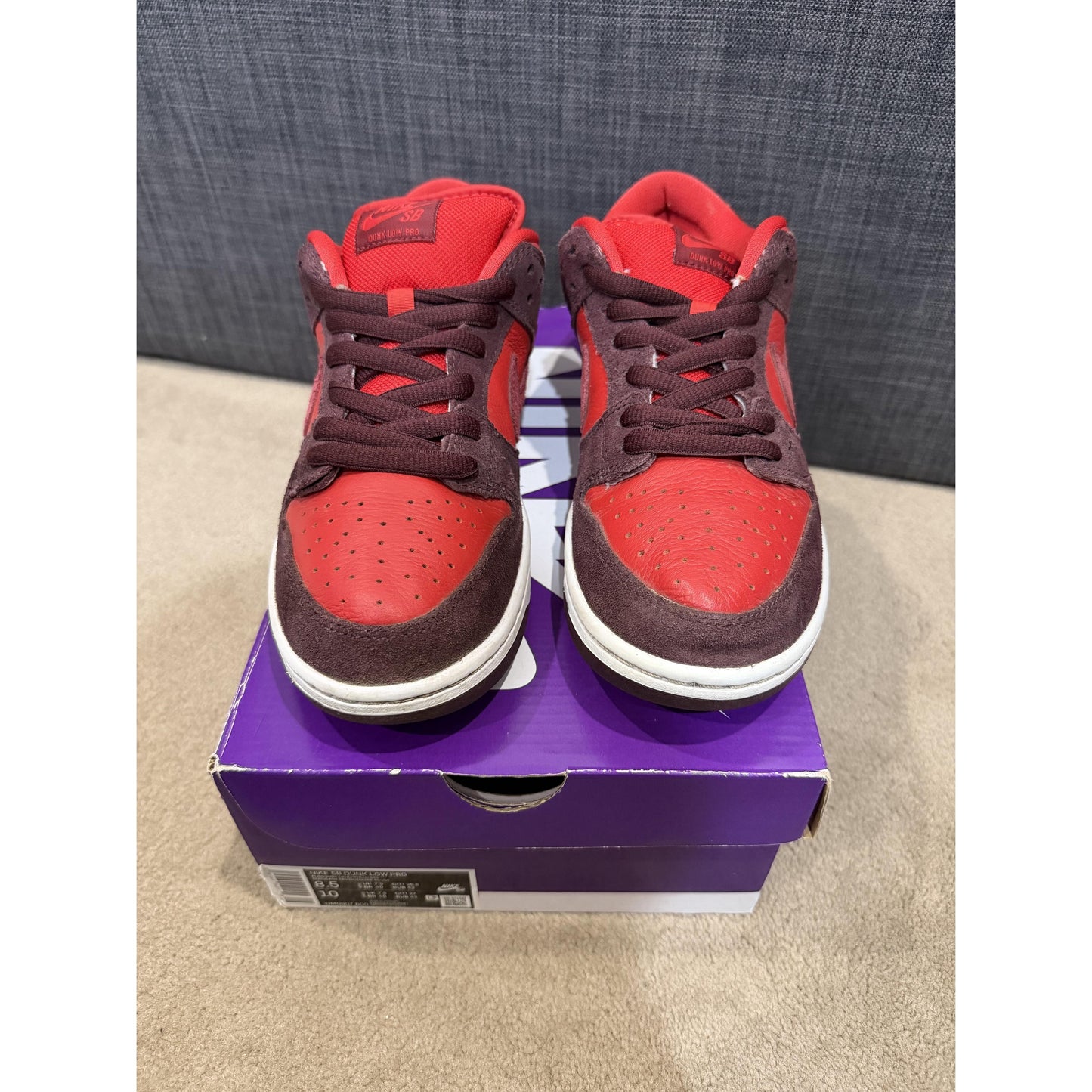 Nike SB Dunk Low Cherry