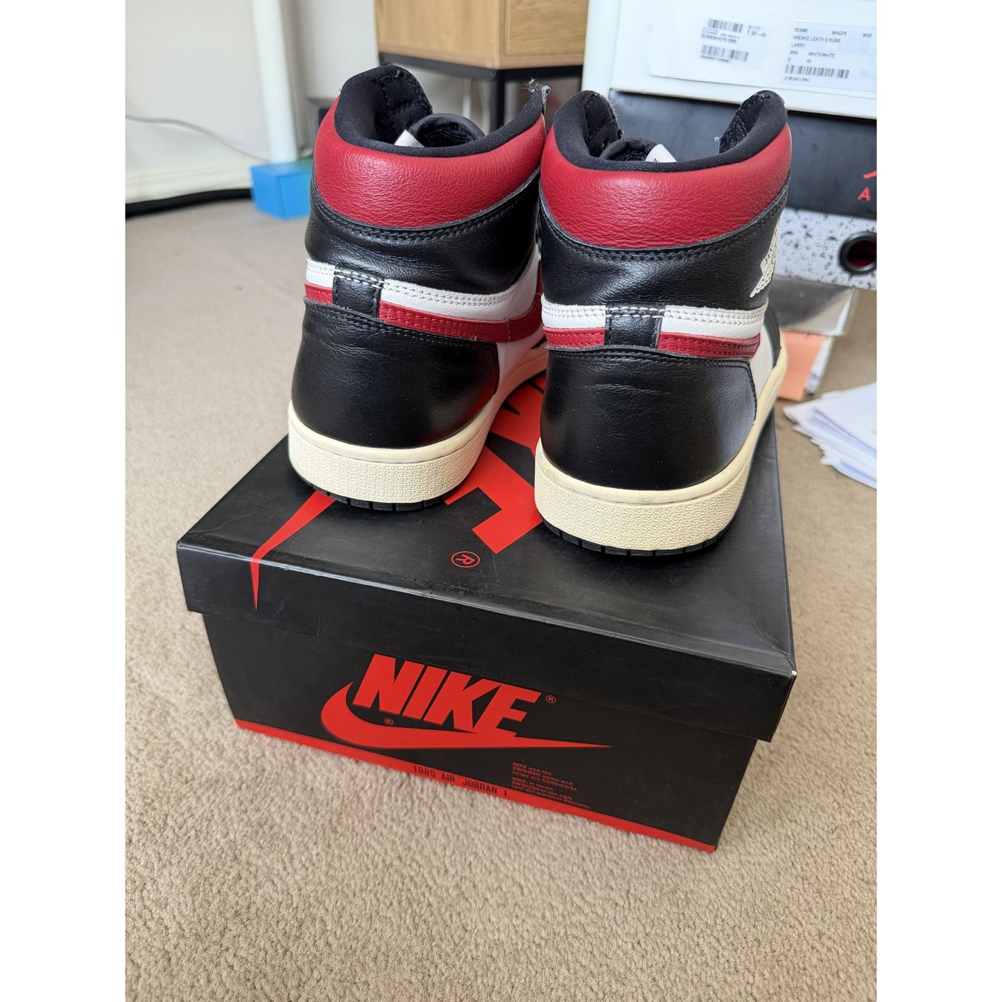 Jordan 1 Retro High Black Gym Red
