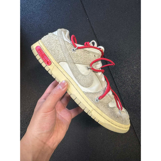 Dunk low off-white Lot40