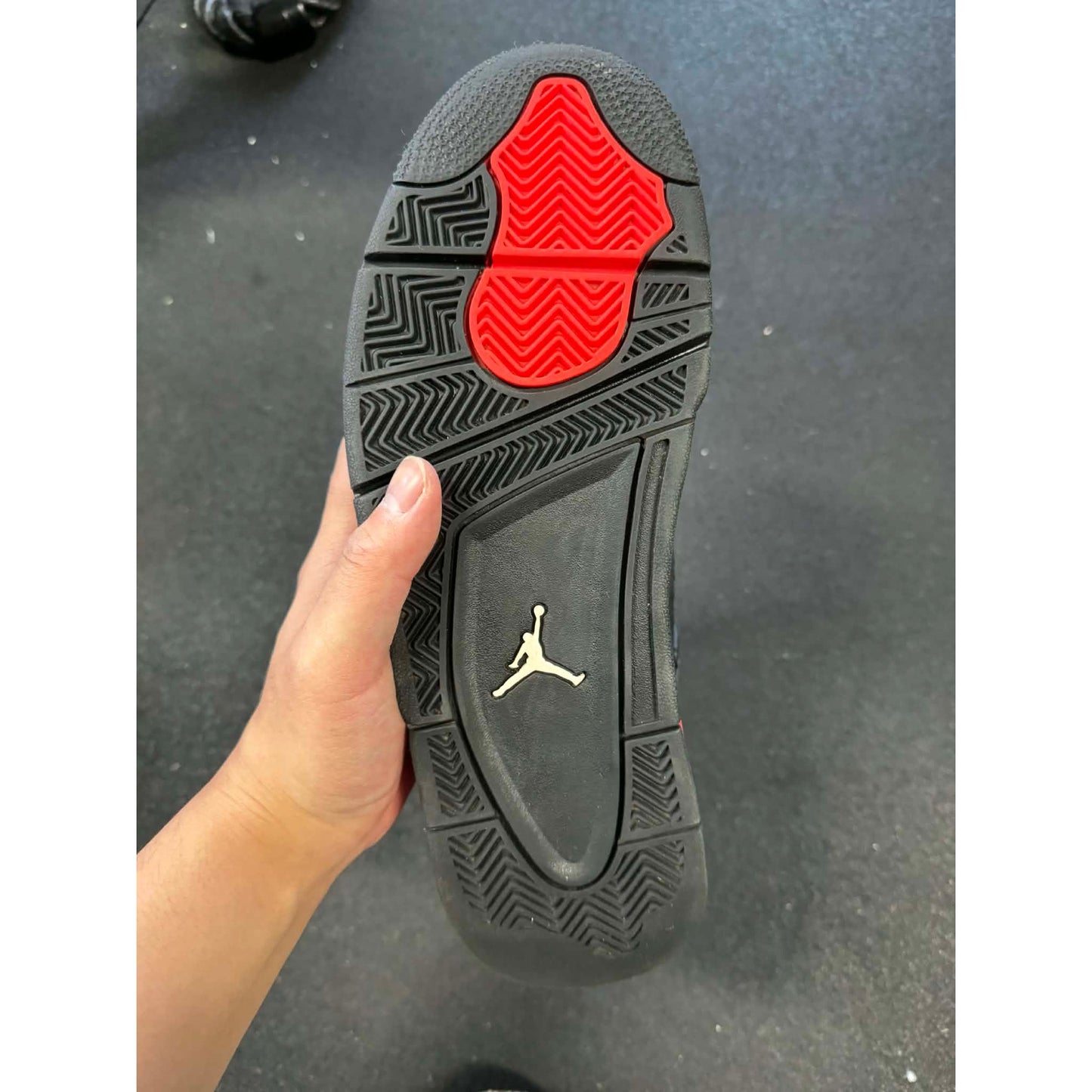 Jordan 4 Red Thunder
