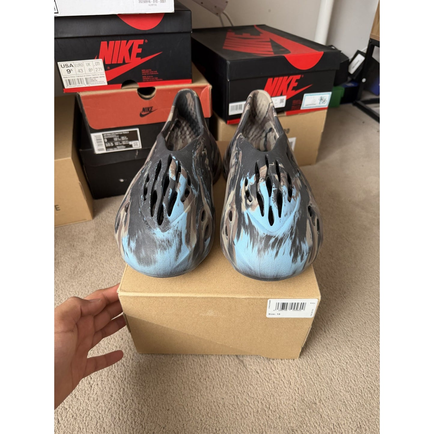 Adidas Yeezy Foam RNR MX Cinder