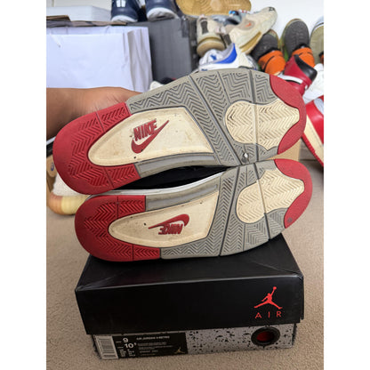 Jordan 4 Retro Bred (2019)